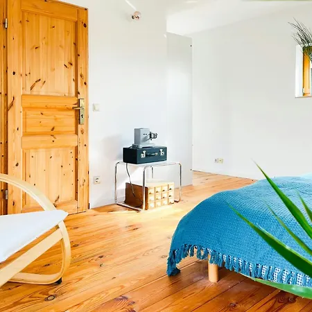 Ferienhaus Spacious With Idyllic Orchard *